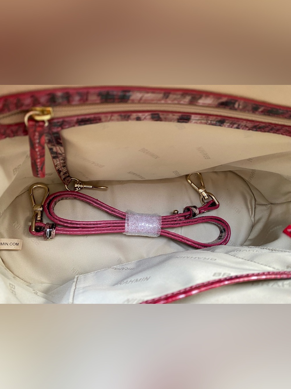♥️🐾Brahmin RUBY PROWL OMBRE Dome Satchel - Picture 7 of 14